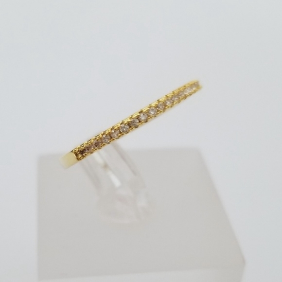 18k Yellow Gold Pave Band - Picture 5 of 8